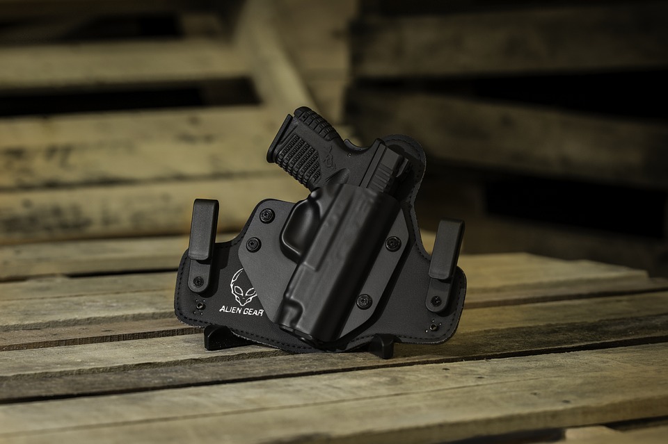 The 4 Best Glock 27 IWB Holsters