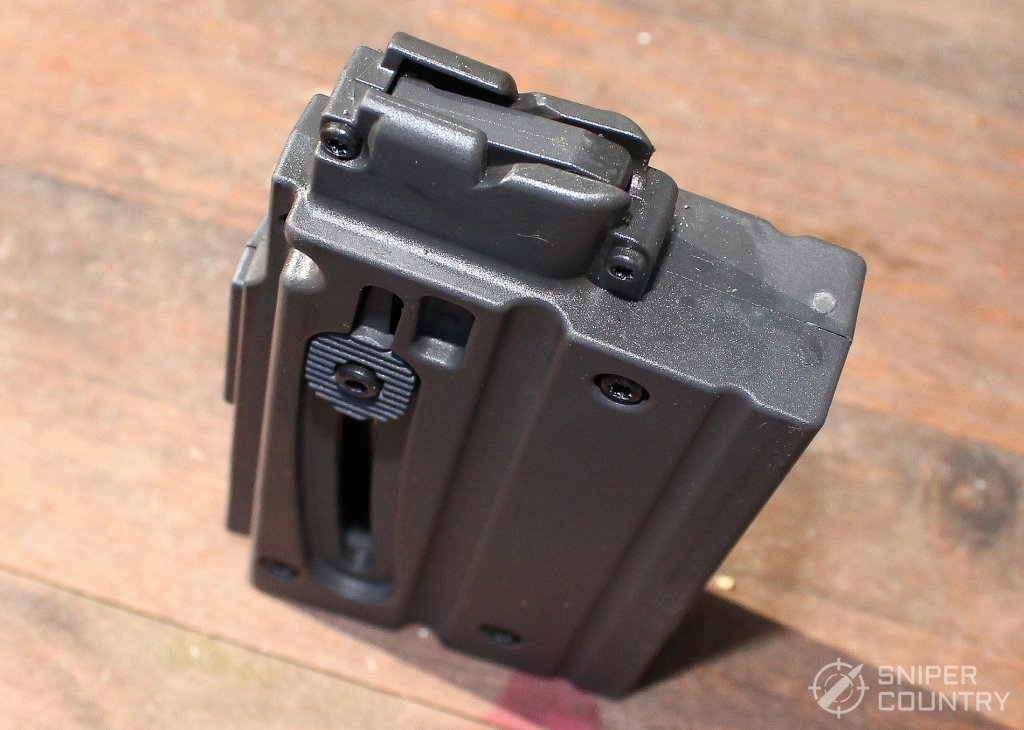 HK416 mag top