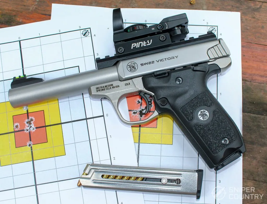 Smith & Wesson SW22 Victory