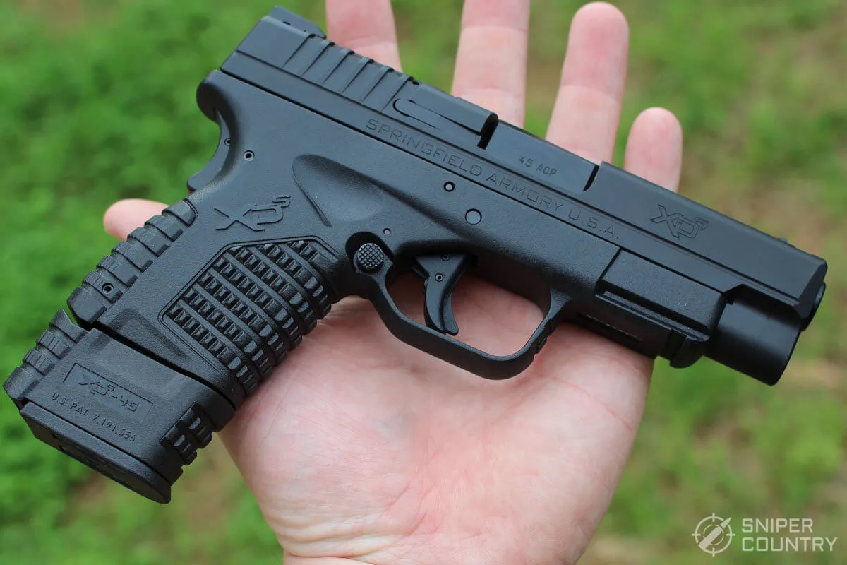 Double-barrel shotgun that is recently fired