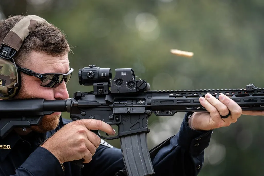 ar 15 scopes EOTech G43 micro magnifier behind an EOTech XPS2
