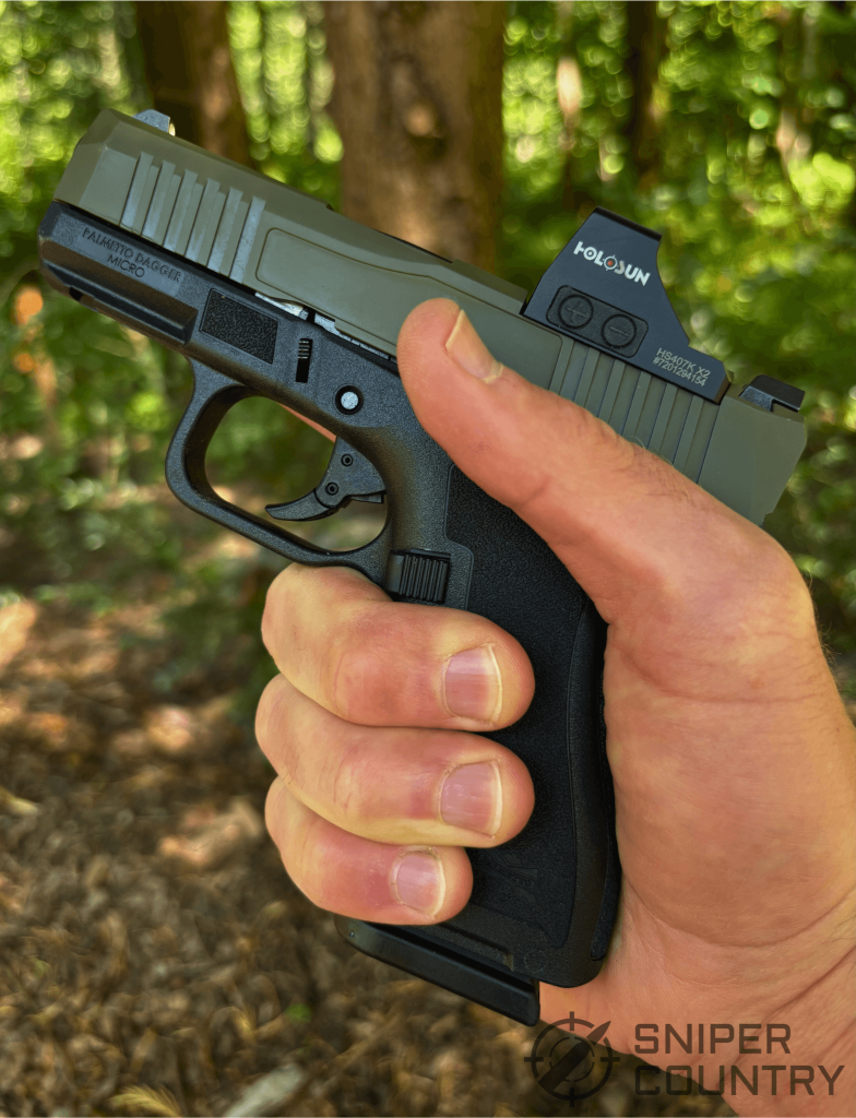 Dagger Micro pistol in hand